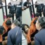 Tangis Ibu Korban Begal di Hadapan Pelaku Pecah: Kok Kamu Tega, Ada Iblis di Hati Kamu?