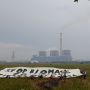 Bentangkan Spanduk 'STOP BIOMASS CO-FIRING', Warga Jatayu Tolak Keras Pembangkit Listrik Tenaga Uap di Indramayu