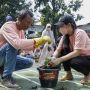 Siasati Tingginya Harga Bahan Pangan, Mak Ganjar Tanam Ratusan Pohon Cabai di Lubang Buaya Jaktim