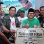 Rembuk Tani Nganjuk, Gus Muhaimin Serahkan Bibit Jagung Senilai Rp975 Juta