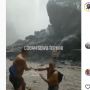 Viral Rombongan Bule Nekat ke Titik Air Terjun Coban Sewu saat Arus Deras