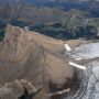 Cegah Mencair, Swiss Selimuti Gletser di Atas Gunung