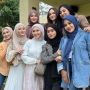 8 Potret Outfit Kece Bestie Lesti Kejora, Kumpul Bareng di Acara Arisan