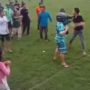 Viral Pertandingan Tarkam Berakhir Baku Pukul, Satu Orang Terkapar di Lapangan