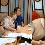Regi Datau Peluk dan Suapi Ayu Dewi, Tak Segan Tunjukkan Kemesraan di Tengah Isu Ada Orang Ketiga