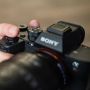 Kamera Sony A7R V Seharga Rp 60 Juta, Dilengkapi Prosesor AI untuk Identifikasi dan Melacak Subjek