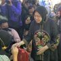Beri Santunan dari Presiden untuk Korban Kanjuruhan, Mensos Risma: Bukan untuk Gantikan Rasa Kehilangan