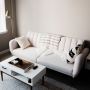 5 Cara Membersihkan Sofa dari Noda Ringan dengan Mudah, Bahan Ini Bisa Membantu