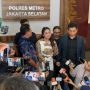 Disebut Mandul hingga Pelacur, Dewi Perssik Resmi Polisikan 3 Akun Fans Lesti Kejora dan Rizky Billar