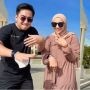 Perempuan Ini Kelewat Awet Muda hingga Sering Dikira Istri Anak Kandungnya