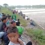 Dua Pelajar Tenggelam di Sungai Brantas Jombang, Pencarian Jalan Meski Hujan