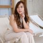 Cherly Juno Minta Maaf Usai Foto Pakai Bunga untuk Sehun EXO