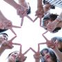 6 Alasan Teman-teman Senang Bergaul Denganmu, Apakah Memilik Karakter di Bawah Ini?