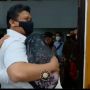 Video Ferdy Sambo Semringah Peluk hingga Elus-elus PRT Susi, Netizen: Sandiwara Semua?