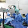 Cegah Kebutaan Akibat Katarak, BCA Gelar Operasi Katarak di RSUD Raja Ampat