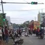 Braakk! Diduga Rem Blong, Truk Tabrak Tiga Motor di Banyumanik Semarang, Begini Kronologinya