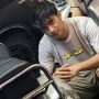 Viral Jadi Tukang Servis Jok Motor, 5 Potret Reiner Manopo Raja Sinetron Laga