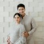 Selamat! Aditya Zoni dan Yasmine Ow Dikaruniai Anak Pertama