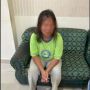 Ibu-ibu Bentangkan Tulisan Stop War Jelang Joe Biden Lewat di Nusa Dua Ditangkap