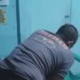 Biadab! Video Suami Siksa Istri di Depan Anak Sendiri, Pukul, Tendang, hingga Cekik Korban