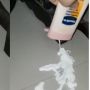 Bikin Tepok Jidat, Warganet Ini Basmi Kecoa di Rumahnya Pakai Lotion