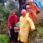 Jenazah Pendaki Asal Amerika Berhasil Dievakuasi Tim SAR Dari Gunung Agung