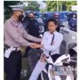 Tak Pakai Helm, Pelajar SMP di Sidoarjo Ini Emosi ke Polisi Saat Kena Tilang