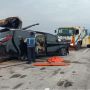 Kecelakaan Maut Alphard Tubruk Truk Trailer di Tol Semarang-Solo, Tiga Orang Tewas