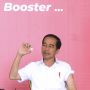 Intip Ekspresi Jokowi Disuntik Booster Kedua di Istana Bogor