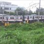KRL Anjlok di Kampung Bandan, 50 Penumpang Dievakuasi