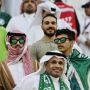 Momen Fan Timnas Arab Saudi Labil, Mendadak Dukung Polandia di Qatar