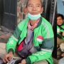 Kompak Banget! Kisah Ojek Online Patungan Beli Kacamatan untuk Temannya Ini Viral