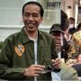 Berbeda Dengan Iriana Jokowi yang Koleksi Tas Branded, Intip Yuk 5 Produk Fashion Lokal Langganan Jokowi
