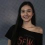 Mikha Tambayong Akan Bintangi Sewu Dino, Film Horor Bercampur Thriller dan Action