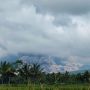 Gunung Semeru Kembali Erupsi Capai 6 kilometer, Warga Diminta Waspada