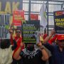 DPR RI dan Pemerintah 'Maksa' Sahkan RKUHP, Peneliti TII: Kesepakatan Membungkam Masyarakat!