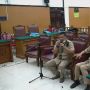 Viral Dua Petugas PN Jaksel Diduga Asyik Karaoke di Sela Sidang Ferdy Sambo