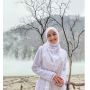 5 Potret Cut Syifa saat Umroh, Tampil Cantik dengan Busana Syar'i dan Cadar