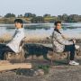 Afgan Nyobain Makan Ikan Mentah Bareng Sam Kim, Reaksinya Curi Perhatian Netizen!