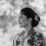 Cantik dan Anggun Dengan Setelan Kebaya, Warganet Sebut Erina Mirip Ani Yudhoyono