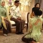 Menikah Lebih Dahulu Dari Dua Kakaknya, Erina Lakukan Prosesi Langkahan