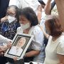 Dipimpin Pastor, Pemakaman Remy Sylado Penuh Haru dan Khidmat