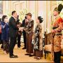 Sandal Hermes Belasan Juta Iriana Jokowi di Nikahan Kaesang - Erina Jadi Sorotan, The Real Sultan!