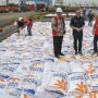 Tiba di Pelabuhan Tanjung Priok, Mendag Zulhas Inspeksi Beras Impor dari Vietnam