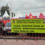 Tak Berizin, Satpol PP Segel Pasar Malam Tugu Jogja Expo di Jalan Margo Utomo
