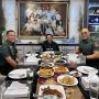 Berseragam TNI Saat Satu Meja Bareng Hendropriyono, Deddy Corbuzier: Thank You Ayah