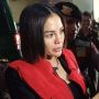 Kesal Dibilang Pura-Pura Sakit, Nikita Mirzani Adu Mulut dengan JPU