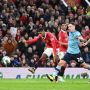 Cetak Gol Indah Bantu MU Tekuk Burnley, Erik ten Hag Angkat Topi untuk Marcus Rashford