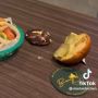 Waduh, Pelayan Karen's Diner Banting Makanan Sampai Burgernya Terpelanting Jatuh ke Meja, Warganet Ribut Suruh Ganti!