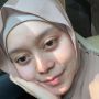 10 Potret Istri Pesinetron Tanpa Makeup, Cantik dan Tetap Menawan